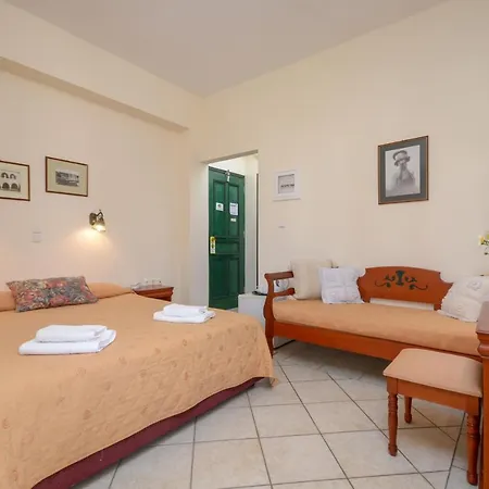 Hotel Apollon Naxos City