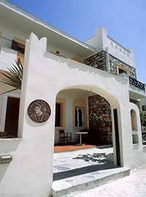 Apollon فندق