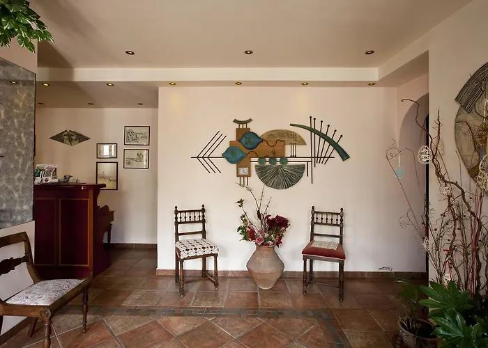 阿波罗酒店 Naxos City