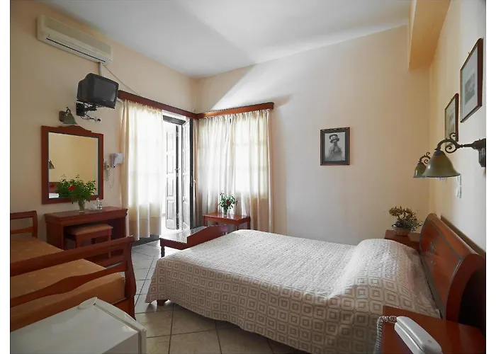 阿波罗酒店 Naxos City