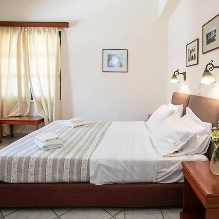 Hotel Apollon Naxos City