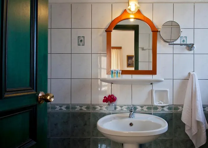 Ξενοδοχείο απόλλων 2*